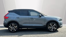 Volvo Xc40 2.0 B4P R DESIGN Pro 5dr Auto Petrol Estate